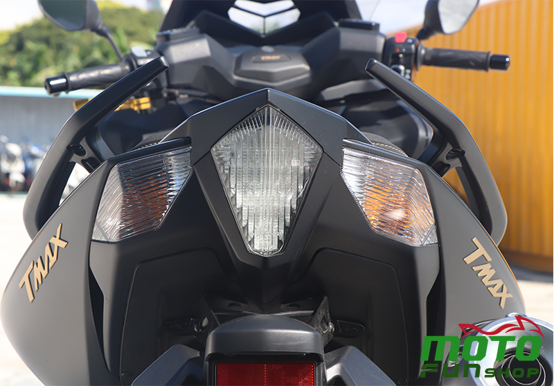 Yamaha Tmax 530 15年 零件車 前叉金 Motofunshop